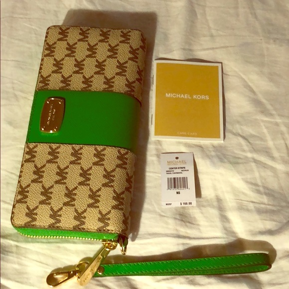 Michael Kors Handbags - Wallet